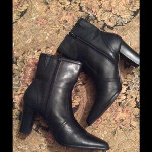 Style &company black ankle Boots